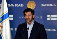 თბილისის მერი მოსახლეობას ძველი ავტოფარეხების ადგილზე მწვანე სივრცეების მოწყობას სთავაზობს 