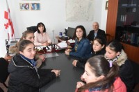 ნინოწმინდის მერი სოფელ ჰეშტიის მეორე საჯარო სკოლის მოსწავლეებსა და დირექტორს შეხვდა 