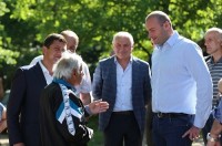 მამუკა ბახტაძე ონის რაიონის სოფელ ზუდალის მოსახლეობას შეხვდა
