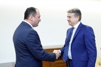 დიმიტრი ქუმსიშვილი სომხეთის პრემიერ-მინისტრს შეხვდა
