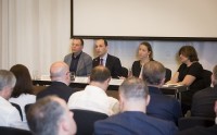 ლევან დავითაშვილი ღვინის ინდუსტრიის წარმომადგენლებს შეხვდა