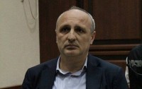 სასამართლომ პარლამენტარ ვალერი გელაშვილზე თავდასხმისთვის ვანო მერაბიშვილის მიმართ გამოტანილი გამამტყუნებელი განაჩენი ძალაში დატოვა