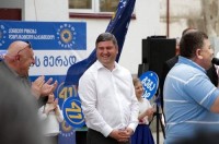 გიორგი შენგელია: წელს ზუგდიდში 60 ვეტერანი და 300 დევნილი ოჯახი ახალ ბინას მიიღებს