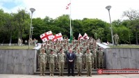 თავდაცვის მინისტრმა სერჟანტებს კურსის წარმატებით დასრულება მიულოცა