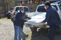   საგამოძიებო სამსახურის თანამშრომლები მრავალშვილიან და სოციალურად შეჭირვებულ ოჯახებს ეწვივნენ