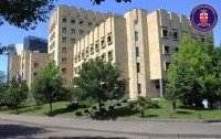 სამი პირის, მათ შორის 5 თვის ბავშვის დაჭრის ბრალდებით დაკავებული პირისთვის პროკურატურა პატიმრობის შეფარდებას ითხოვს