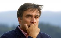 „golosarmenii“ (სომხეთი): სააკაშვილმა 2008 წელს ქვეყანა ომამდე მიიყვანა, შემდეგ კი მან ადეკვატურობის დაკარგვა დაიწყო