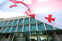 სუსმა თაღლითურად დიდი ოდენობის თანხის მითვისების ფაქტზე 4 ადამიანი დააკავა