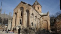 «TRT - თურქეთის ხმა» (თურქეთი): რატომ დაწვეს ადგილობრივებმა ტბეთის ტაძარი, პარხალი კი მეჩეთად გადააკეთეს და ფრესკები კირით შეათეთრეს