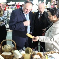 სოფლის მეურნეობის მინისტრის მოადგილე ქართული წარმოების პროდუქციის  გამოფენა-გაყიდვას დაესწრო