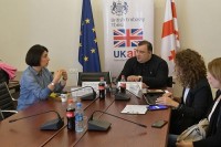 რატი იონათამიშვილი: დღეს შშმ ქალები ორმაგი რისკის ქვეშ არიან, ერთი მხრივ, გენდერულ ჭრილში, მეორე მხრივ, როგორც შეზღუდული შესაძლებლობების მქონე ადამიანები