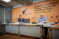 ტოპმენეჯერი ჟურნალისტებს „ფეიკ-ნიუსებსა“ და „ჰეიტერებზე“ ესაუბრა