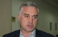 ზვიად ძიძიგური: რაც უფრო ხშირად იქნება ივანიშვილის ინტერვიუები და წერილები, რომელიც მის საქველმოქმედო თუ პოლიტიკურ გეგმებთანაა დაკავშირებული, მით უფრო კარგი პასუხი იქნება ეს ოპონენტებისთვის