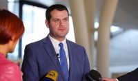 გენადი არველაძე ექსპორტის მენეჯერების გადამზადების კურსდამთავრებულებს შეხვდა
