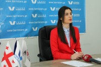 ხაშურის გამგეობამ და ბაღების გაერთიანებამ მოქალაქეები სამსახურში პირადი შეუთავსებლობისა და შშმ პირის სტატუსის გამო არ მიიღეს 