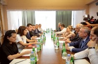 გიორგი გახარია ბიზნესასოციაციების წარმომადგენლებს შეხვდა