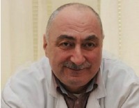 ლადო კახაძე შალვა შავგულიძეს: ხომ იცოდი, სულხან მოლაშვილს ვინ აწამებდა, რატომ დგახარ იმ ადამიანებთან, რომელთა სახიდან სისხლი არასოდეს ჩამოიბანება