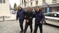 პოლიციამ ბათუმში ძალადობის ბრალდებით 4 პირი დააკავა