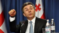 ბიძინა ივანიშვილი: "ნაციონალური მოძრაობა" შემოუძღვა რუსულ ჯარს, დღესაც ასე უნდათ, ტურისტი კი არა, რუსი ჯარისკაცი უნდათ, რომ შემოვიდეს 