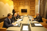 ივანე მაჭავარიანი საქართველოსა და ეკონომიკური თანამშრომლობისა და განვითარების ორგანიზაციის საგადასახადო პოლიტიკის ცენტრის დირექტორს შეხვდა