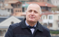 ამირან სალუქვაძე: საზოგადოებამ უკეთ უნდა იცოდეს, რა სურათია არასამთავსობო სექტორის იმ ნაწილში, რომელიც პარტიული ნიშნით საქმიანობს