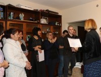 მუხიანში, ექვს ოჯახს საკუთრების მოწმობები გადაეცა