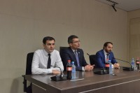 ვანო ზარდიაშვილი, მამუკა მდინარაძე და ირაკლი მეზურნიშვილი ახალგაზრდულ ჯგუფ „ინიციატორის“ წევრებს შეხვდნენ