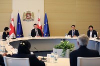 ონლაინ გაყიდვების ყველა კომპანია, რომელიც თანამშრომლების და კლიენტების ჯანმრთელობის უსაფრთხოების დადგენილ პირობებს შეასრულებს, საქმიანობის გაგრძელების ნებართვას მიიღებს