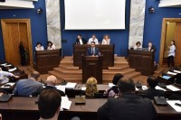პარლამენტის კომიტეტების გაერთიანებულ სხდომაზე ეკონომიკისა სამინისტროსა და ენერგეტიკისა და წყალმომარაგების ეროვნული კომისიის ანგარიში მოისმინეს