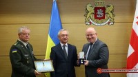 ლევან იზორიას უკრაინის „დამოუკიდებლობის დღის“ სამახსოვრო მედალი გადაეცა