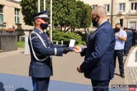 პოლონეთის შინაგან საქმეთა და ადმინისტრაციის მინისტრმა პოლონეთში საქართველოს პოლიციის ატაშე პოლიციის წინაშე დამსახურებისთვის ვერცხლის მედლით დააჯილდოვა