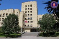 „ქურდული სამყაროს წევრობისთვის“, „ქურდული სამყაროს საქმიანობის მხარდაჭერისთვის“ და „კანონიერი ქურდისთვის მიმართვისთვის” ბრალდებულებს პატიმრობა შეუფარდათ