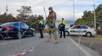 ქალაქების შესასვლელებთან მოწყობილ გამშვებ პუნქტებს პოლიცია და სამხედროები აკონტროლებენ