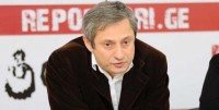 სოსო მანჯავიძე: გამოდის ერთ-ერთი ყველაზე ყურებადი არხის წამყვანი და მსგავს სისაძაგლეს ამბობს , ეს არის ქვეყნის ღირსებისგან განძარცვა