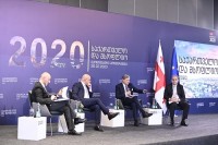ლეშეკ ბალცეროვიჩი: ინვესტიციების მაღალი დონის გათვალისწინებით, საქართველოში ეკონომიკური ზრდა შეიძლება კიდევ უფრო დაჩქარდეს   ლეშეკ ბალცეროვიჩი: ინვესტიციების მაღალი დონის გათვალისწინებით, საქართველოში ეკონომიკური ზრდა შეიძლება კიდევ უფრო დაჩქარდეს