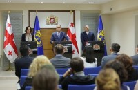 დიმიტრი ქუმსიშვილი: პროგრამა, რომელიც საერთაშორისო სავალუტო ფონდთან თანამშრომლობით მიმდინარეობს, სრულად ეფუძნება საქართველოს მთავრობის 4-პუნქტიანი რეფორმების გეგმას