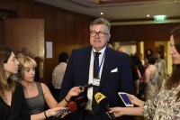 ჰარტმუტ მაიერი: სკოლების თვითშეფასების გაძლიერება განათლების რეფორმის ფარგლებში უმნიშვნელოვანესი ნაბიჯი იქნება