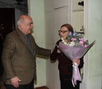 ვახტანგ ყოლბაიამ დევნილ ნელი ლემონჯავას 100 წლის იუბილე მიულოცა