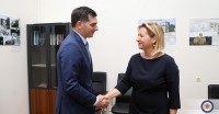 უნგრეთის ახლად დანიშნულმა ელჩმა საქართველოს საგარეო საქმეთა მინისტრის მოადგილეს რწმუნებათა სიგელების ასლები გადასცა 