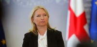 ნათია თურნავა: ნუ დავიყვანთ ანაკლიის სტრატეგიულ პროექტს მარტო კონსორციუმის და ბატონი ხაზარაძის პრობლემებამდე ნათია თურნავა: ნუ დავიყვანთ ანაკლიის სტრატეგიულ პროექტს მარტო კონსორციუმის და ბატონი ხაზარაძის პრობლემებამდე