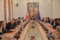 პარლამენტის ბიუროს სხდომაზე პლენარული სხდომების დღის წესრიგის საკითხების რიგითობა განსაზღვრეს 
