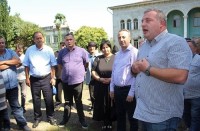 ლანჩხუთის სოფლებში აზიური ფაროსანასგან დაცვის მიზნით მოსახლეობასთან შეხვედრები გაიმართა  ლანჩხუთის სოფლებში აზიური ფაროსანასგან დაცვის მიზნით მოსახლეობასთან შეხვედრები გაიმართა