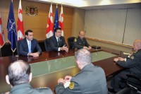 ალასანია -შეიარაღებული ძალები პოლიტიკური თამაშის იარაღი არავის ხელში არ იქნება ალასანია -შეიარაღებული ძალები პოლიტიკური თამაშის იარაღი არავის ხელში არ იქნება