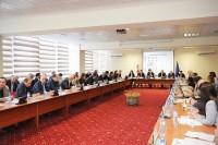 გიორგი გახარია მცირე და საშუალო ბიზნესის წარმომადგენლებს შეხვდა
