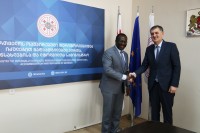 სოზარ სუბარი გაეროს ლტოლვილთა უმაღლესი კომისრის მოადგილეს შეხვდა