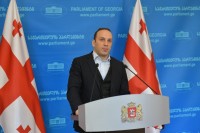 ფრაქცია „ქართული ოცნება-ძლიერი საქართველოსთვის“ სტაჟირების ერთიანი სისტემის შემოღებისთვის ახალი საკანონმდებლო ინიციატივით გამოდის