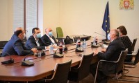 დიმიტრი ხუნდაძე ჯანმო-ს საქართველოს ოფისის ხელმძღვანელს და ამავე ორგანიზაციის ექსპერტებს შეხვდა