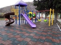 თბილისის ოთხ საჯარო ბაგა-ბაღში სათამაშო მოედნები მოეწყო