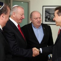 ბიძინა ივანიშვილი ებრაელთა მსოფლიო კონგრესის დელეგაციის წევრებს შეხვდა