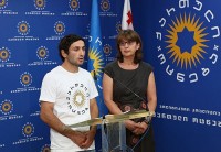 ბეთქილ შუკვანი - უდესიანთან დაპირისპირების ასაცილებლად,  ფანჯრიდან გადმოვიპარე და ლონდონიდან საქართველოში წამოვედი